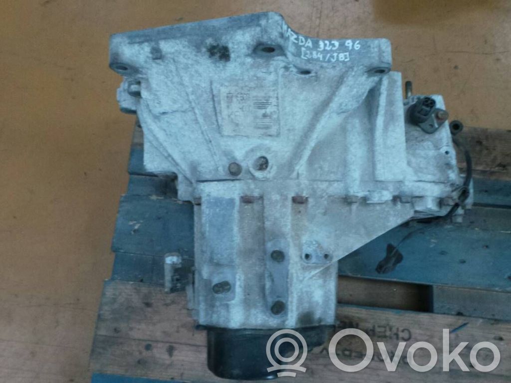 Mazda 323 Mechaninė 5 pavarų dėžė 