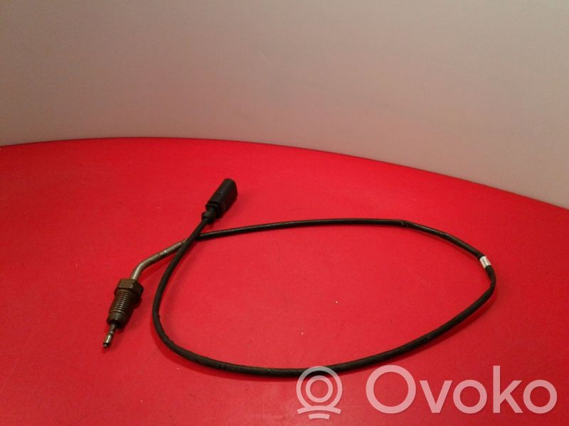 Volkswagen PASSAT B7 Lambda probe sensor 