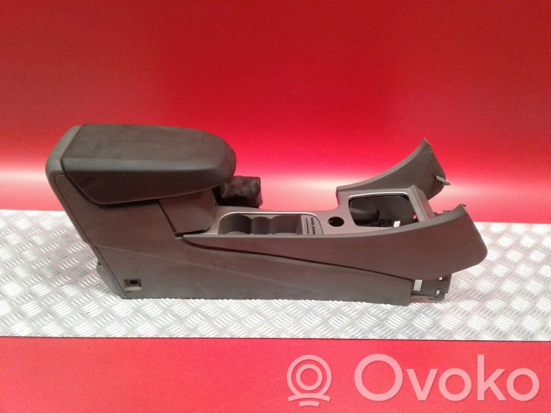 Центральная консоль   8M5T15K857,COUROMARCADO