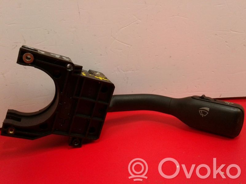 Audi A4 S4 B5 8D Kiti jungtukai/ rankenėlės/ perjungėjai 