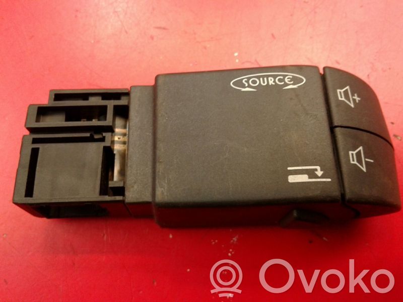 Multifunctional control switch/knob   PA6,GF15,MULTIFUNCOES