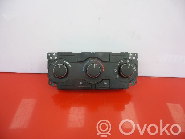 Chrysler Voyager Climate control unit 