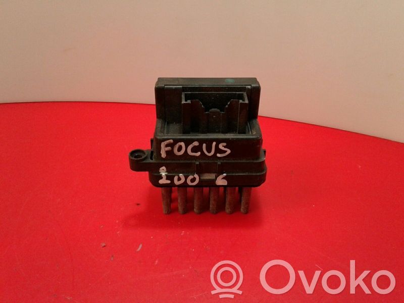 Ford Focus Heater blower fan relay 