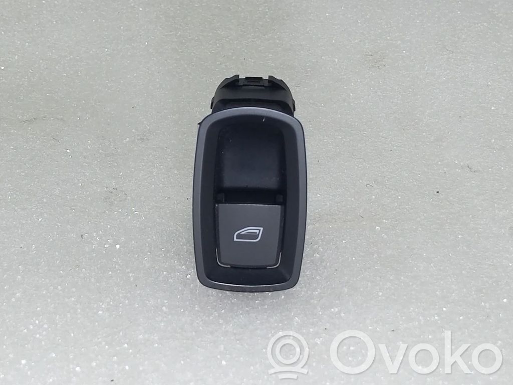 Porsche Cayenne (92A) Electric window control switch 