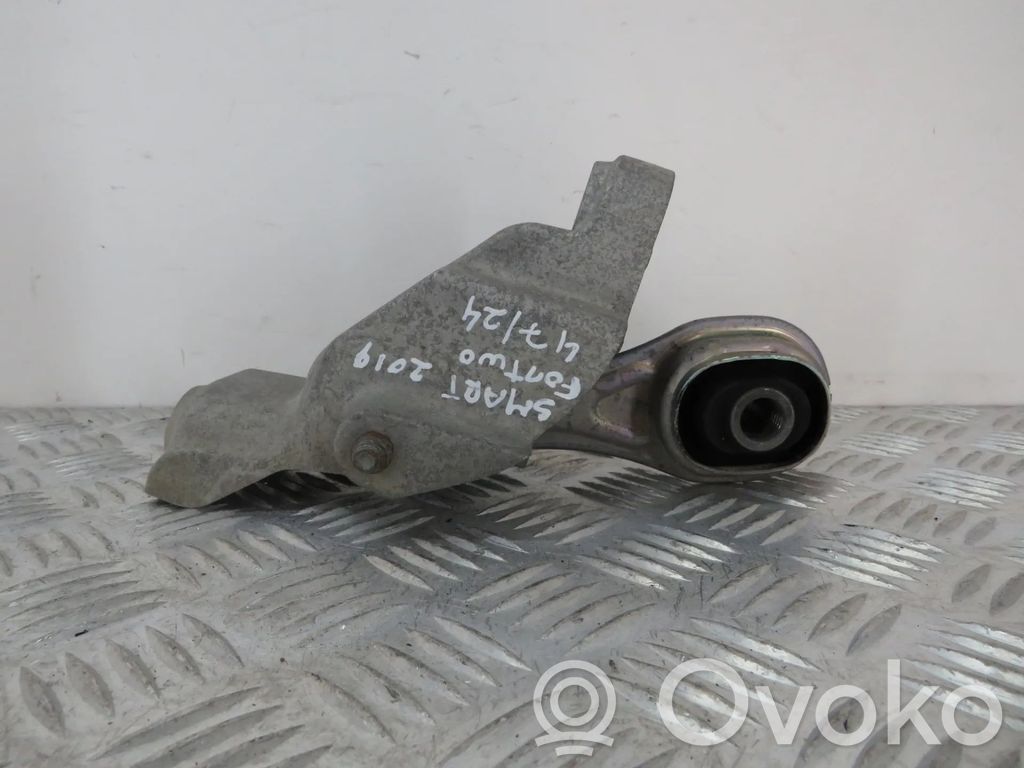 Smart ForFour II W453 Engine mount bracket 
