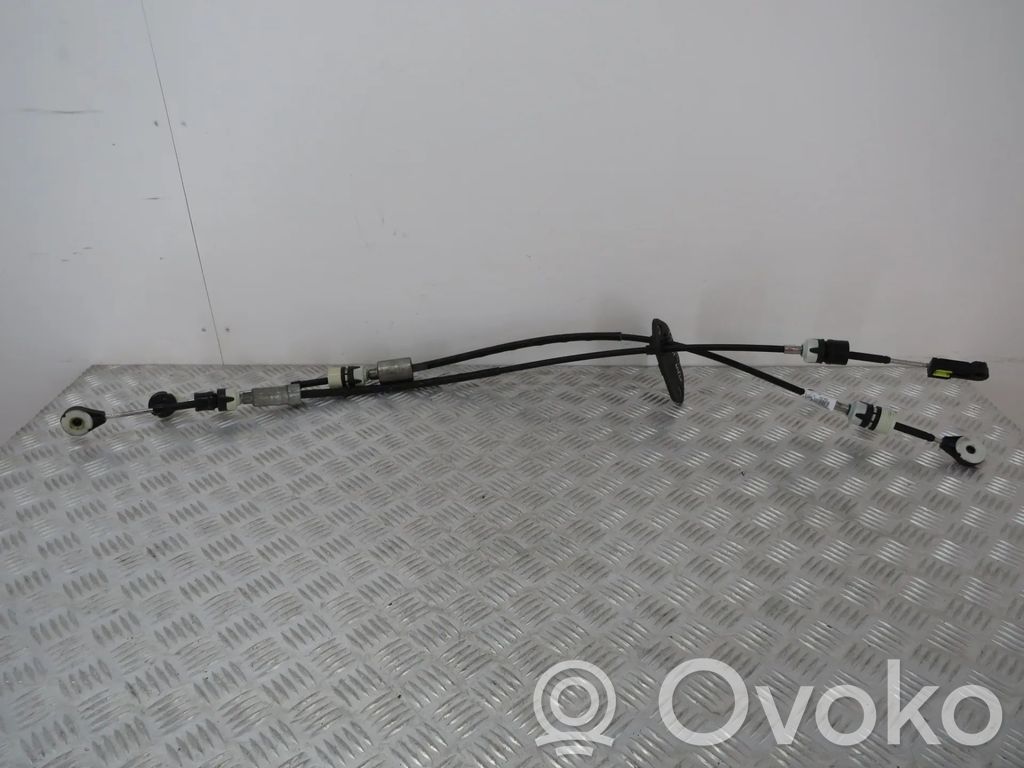 Gear shift cable linkage   BK2R7E395CC