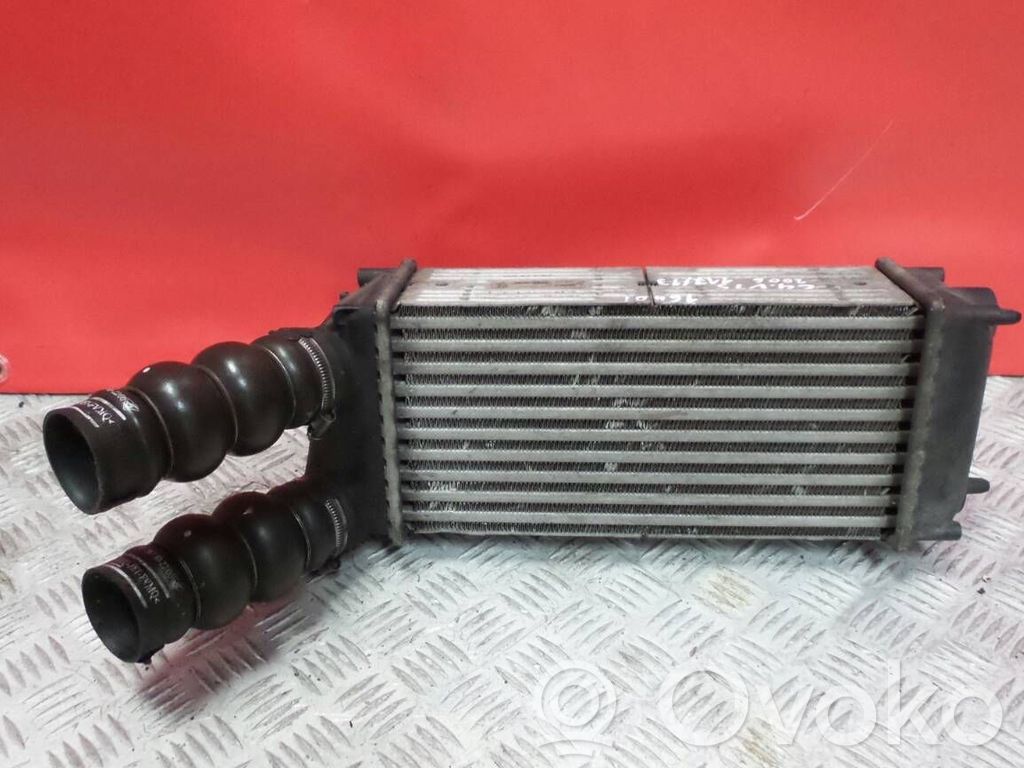Citroen C4 I Intercooler radiator 