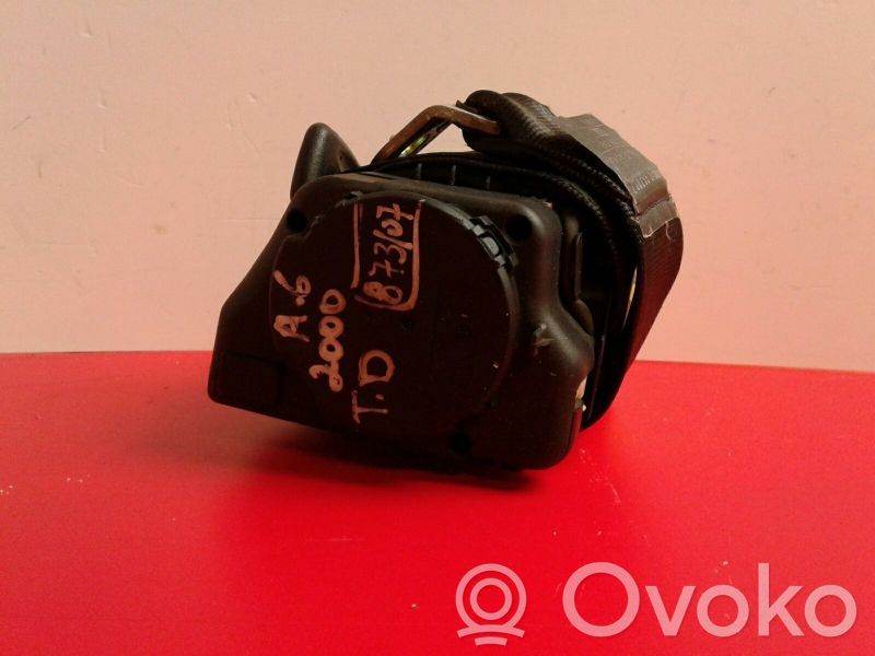 Audi A6 S6 C5 4B Cinturón trasero 