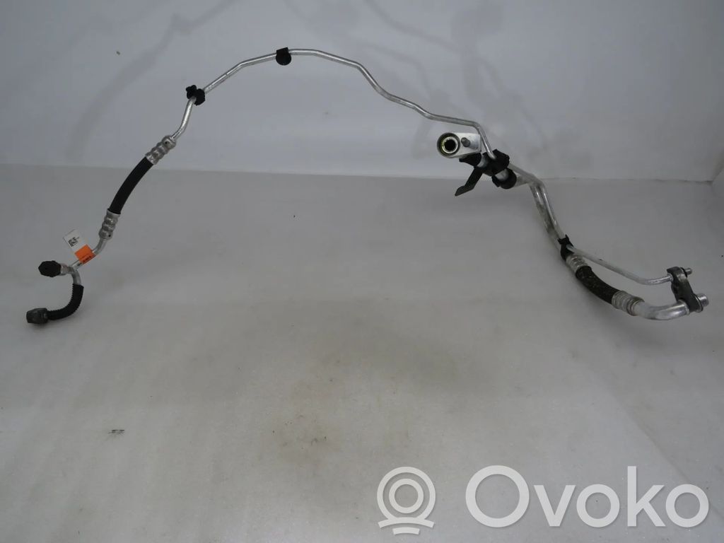 Ford Focus Manguera/tubo del aire acondicionado (A/C)