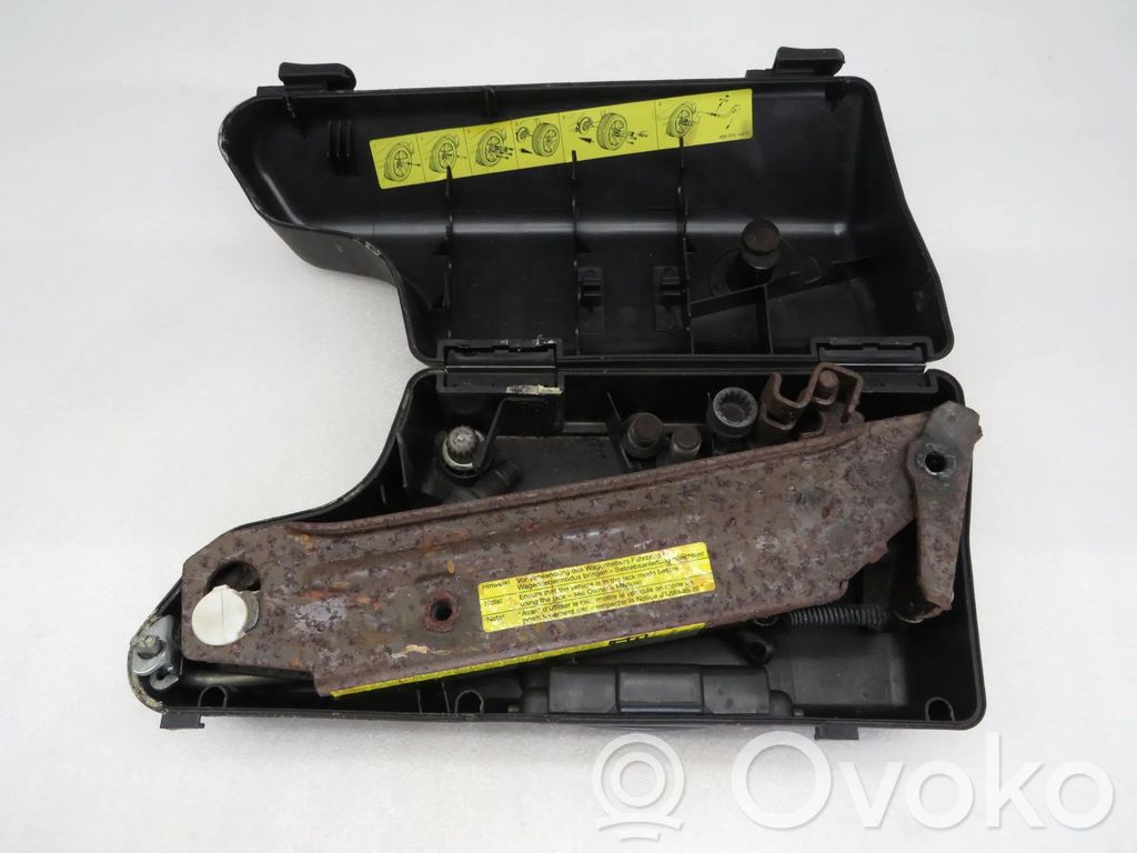 Kit d’outils   49B010149F