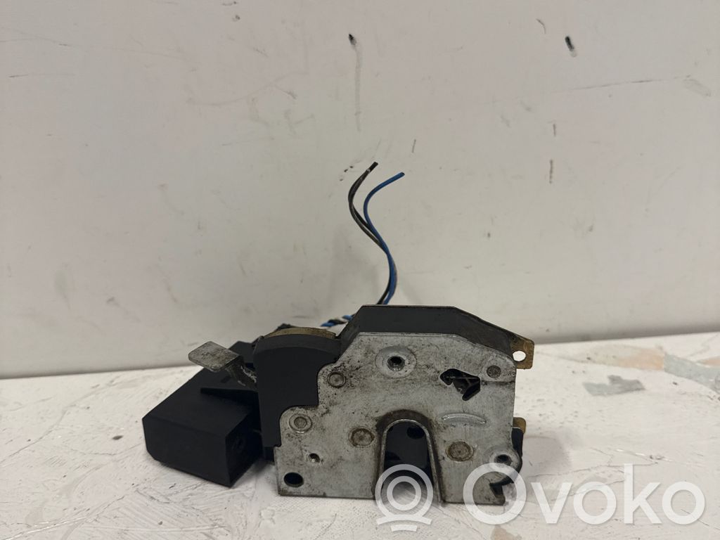 BMW 3 E36 Rear door lock 