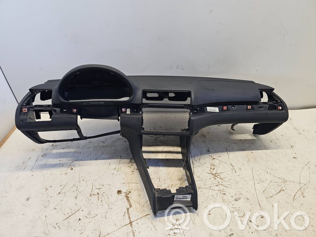 BMW 3 E46 Dashboard 