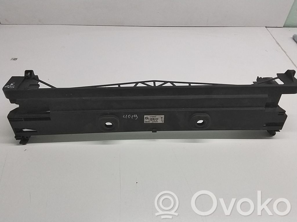 BMW 5 F10 F11 Osłona pasa przedniego 