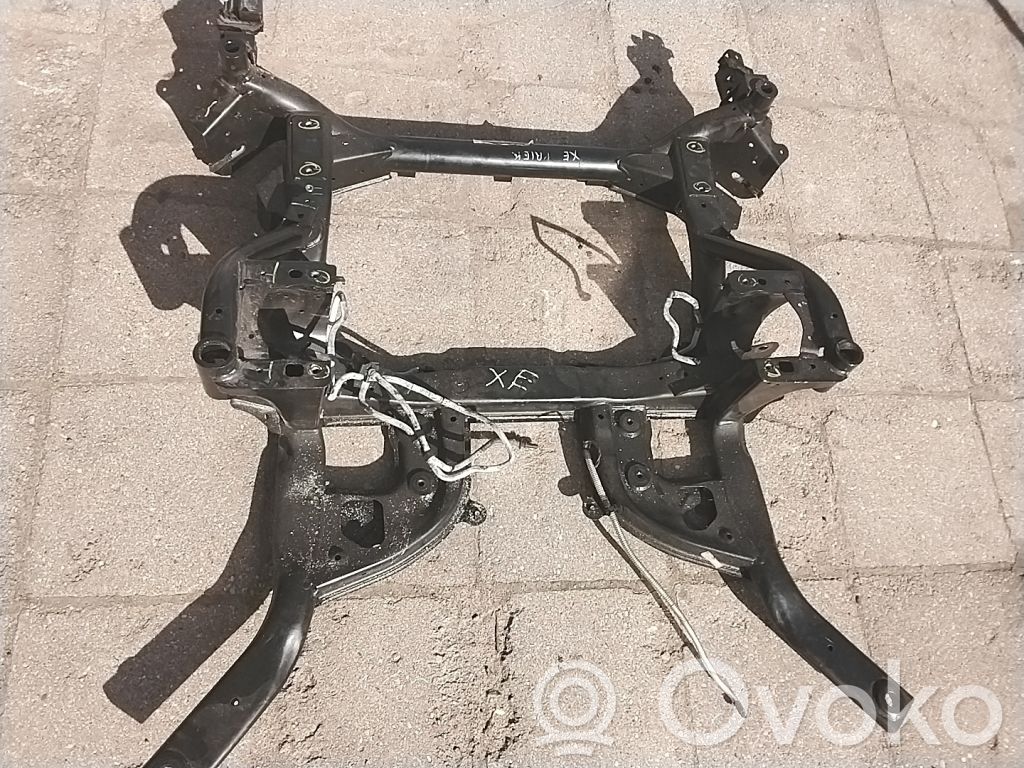 Front subframe   GX735C145AC