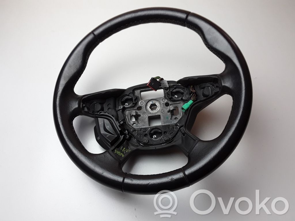 Ford Kuga II Ohjauspyörä 