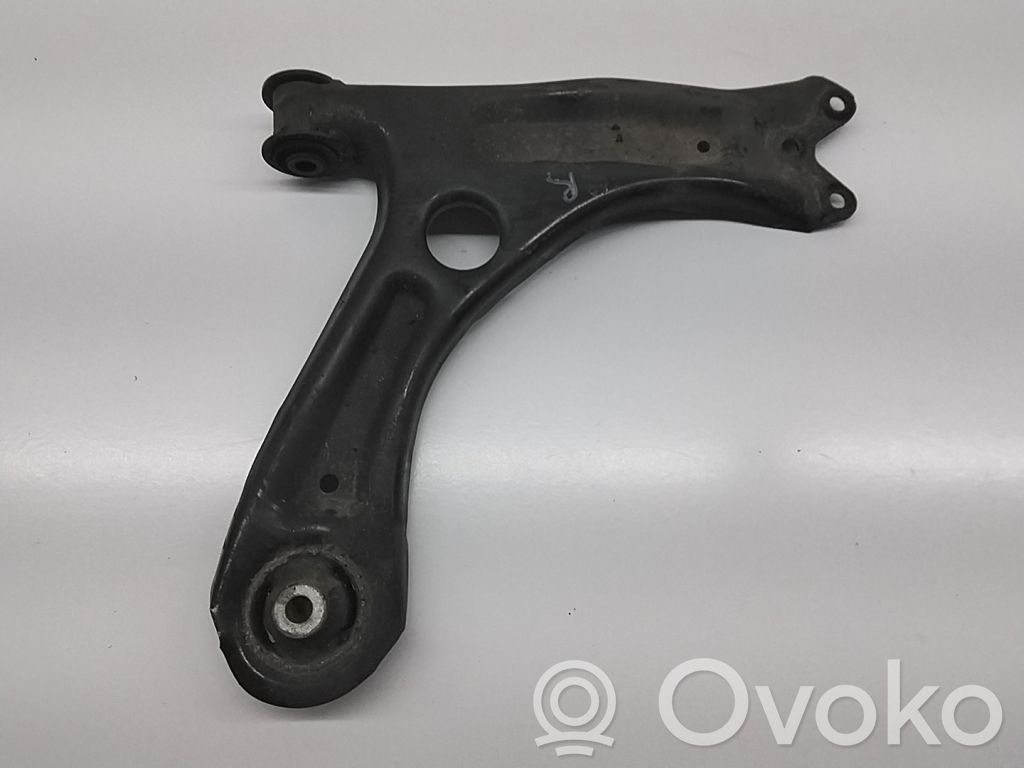 Skoda Citigo Dolny wahacz przedni 