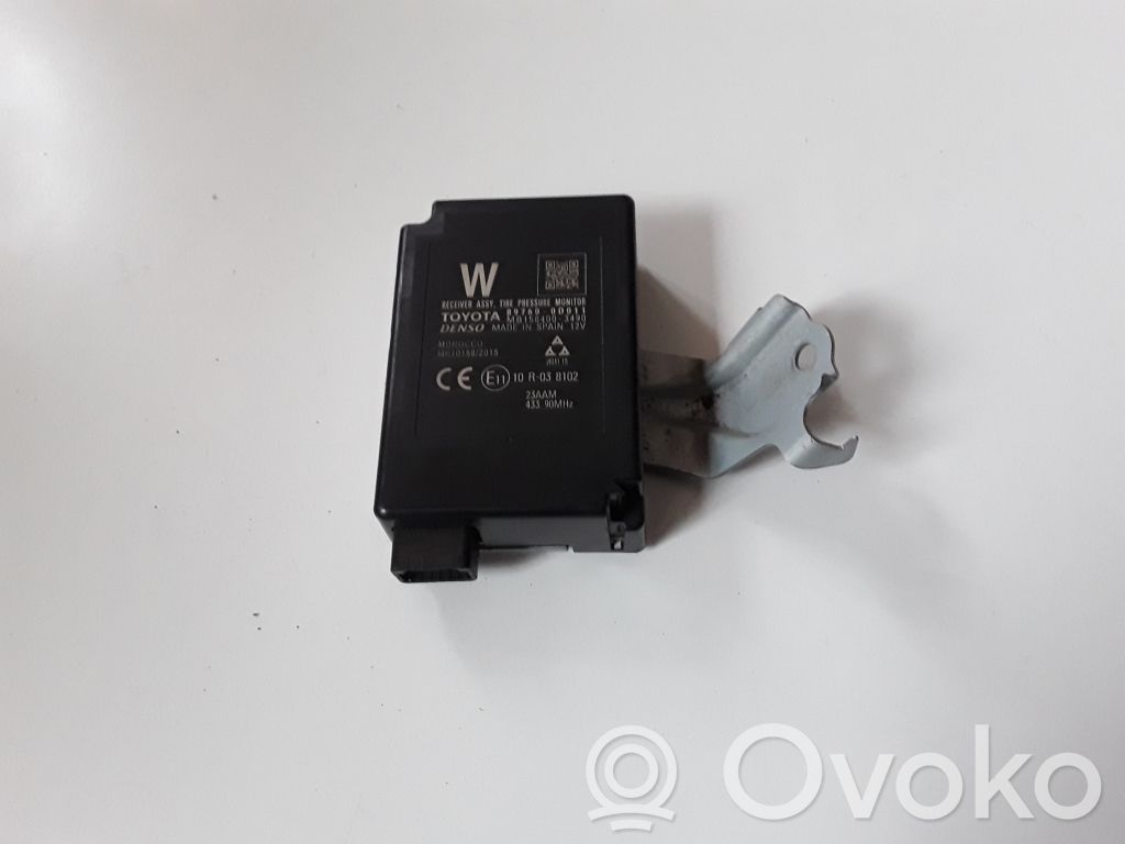 Toyota Yaris Tire pressure control unit 