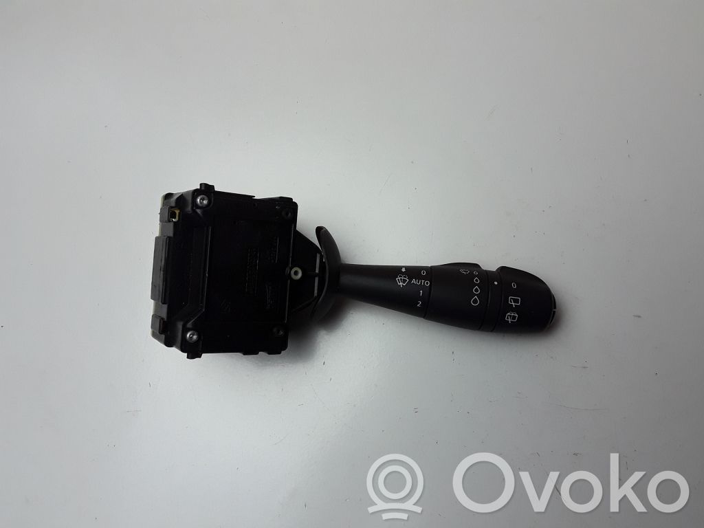 Renault Captur Wiper switch 