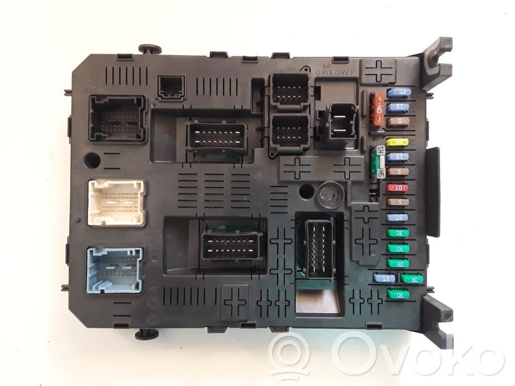 Citroen C4 II Picasso Komforto modulis 