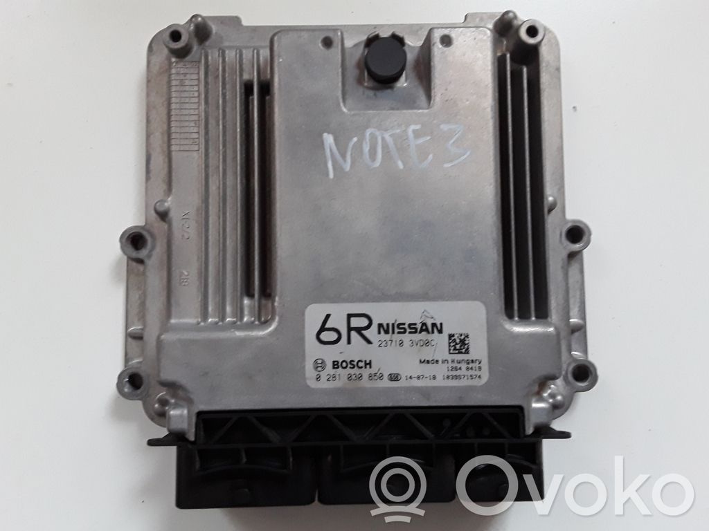 Nissan Note (E12) Engine control unit/module 