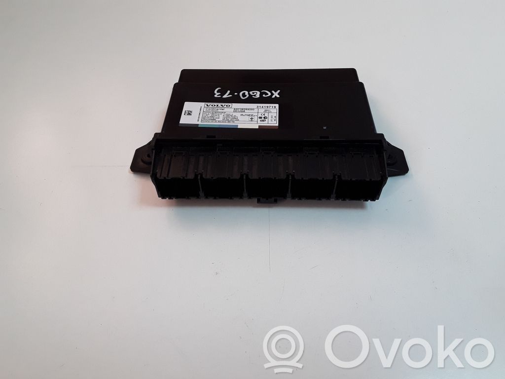 Volvo XC60 Door central lock control unit/module 