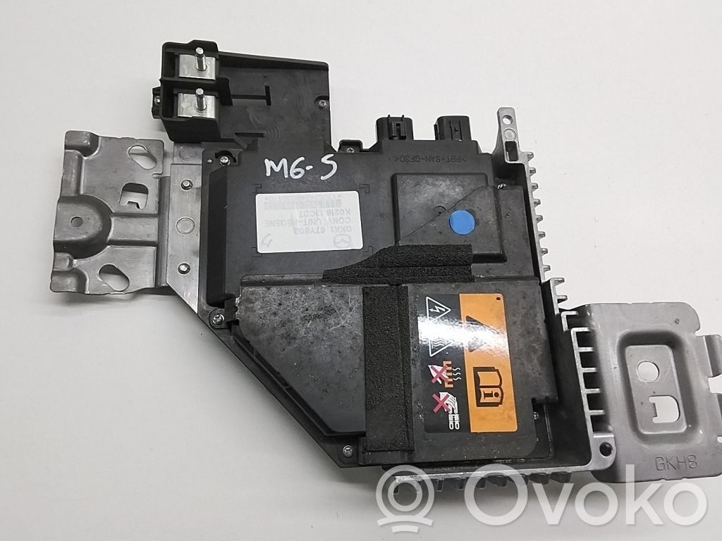 Mazda 6 Voltage converter/converter module 