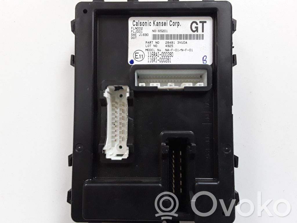 Nissan Juke I F15 Module confort 