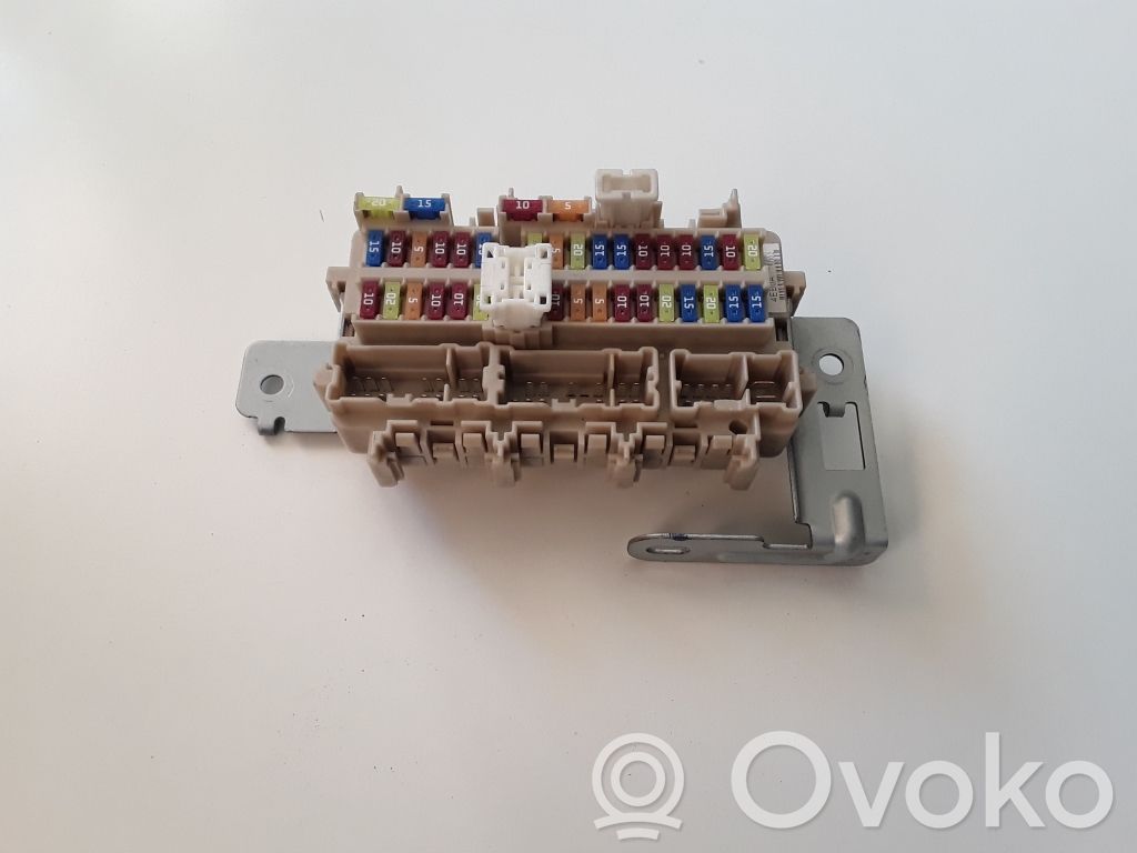 Nissan Qashqai Sicherungskasten 