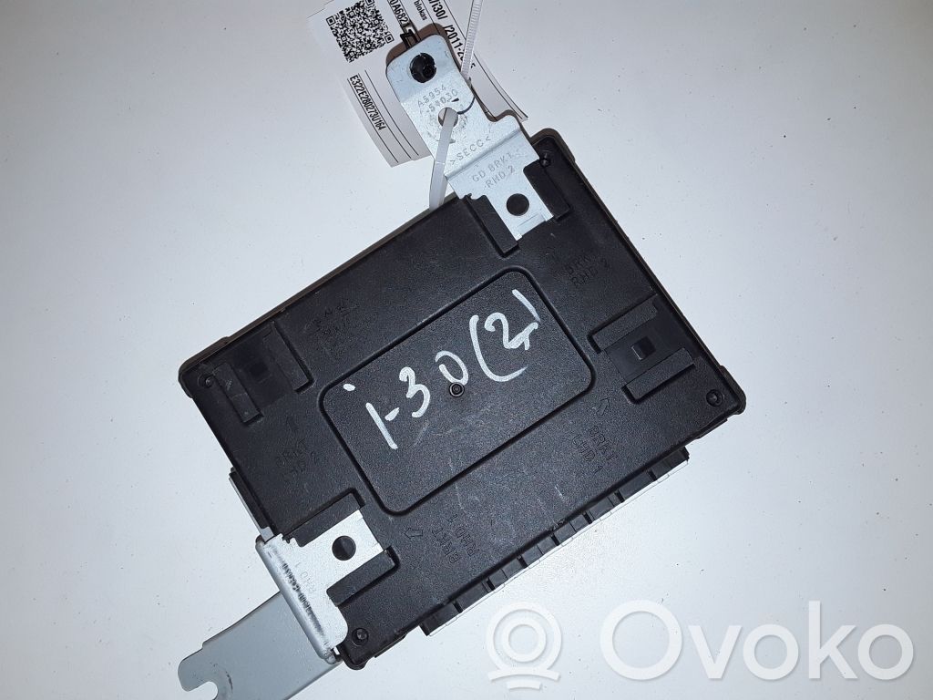 Hyundai i30 Comfort/convenience module 