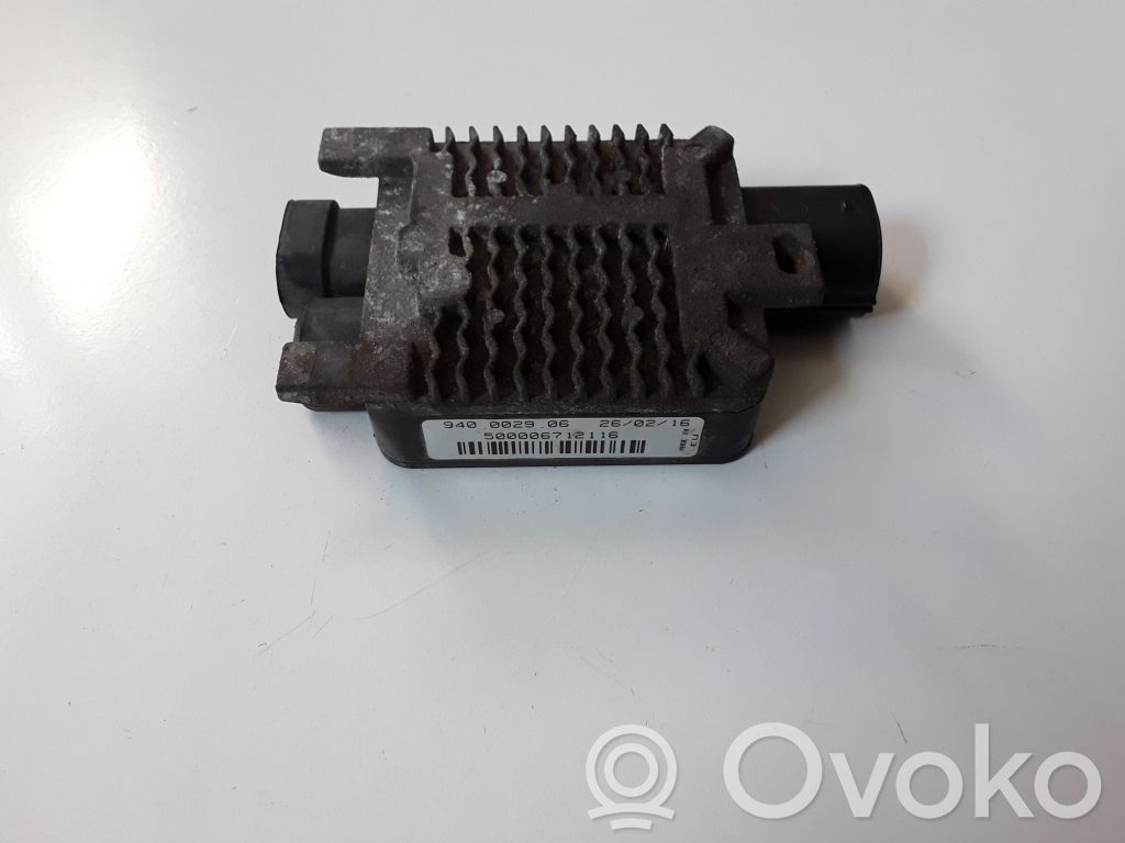 Ford Focus Coolant fan relay 
