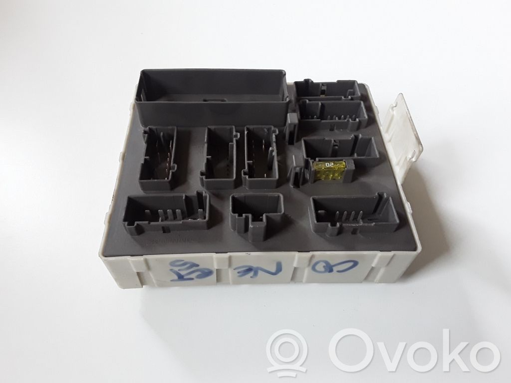 Sulakemoduuli   518774609