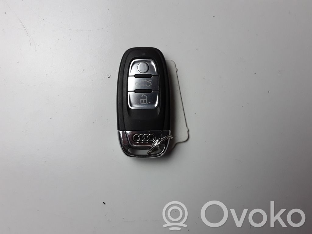 Audi A4 S4 B9 Klucz / Karta zapłonu 