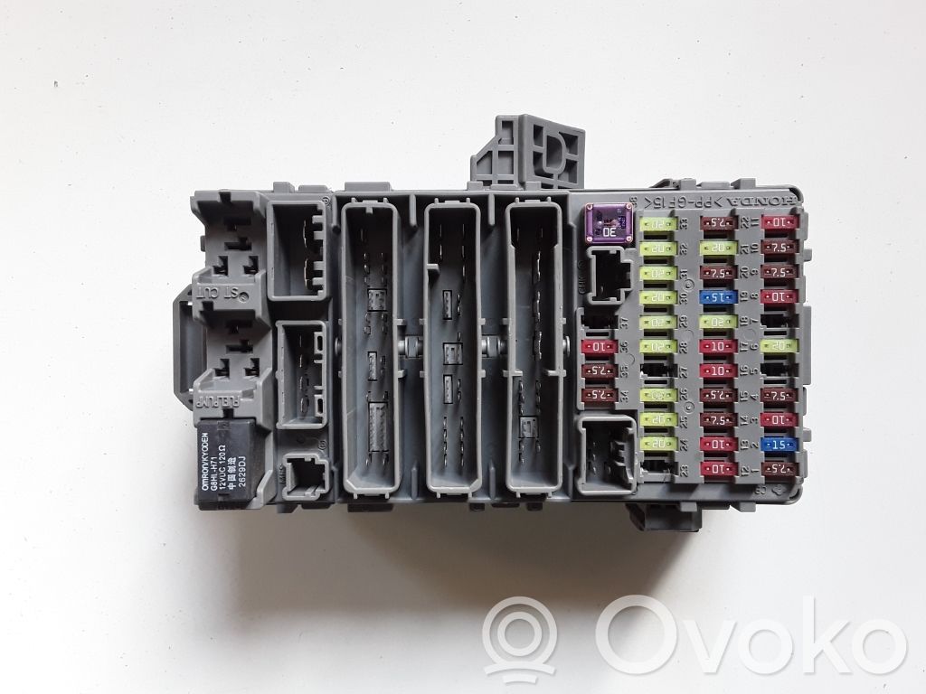 Honda CR-V Sulakemoduuli 