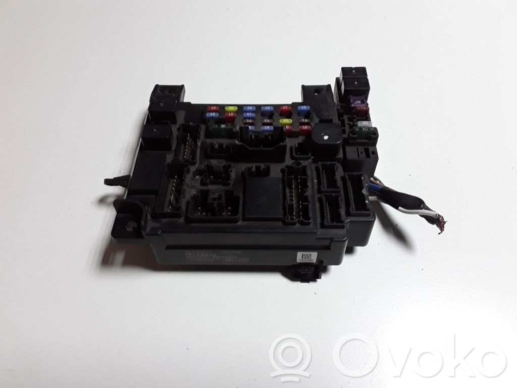 Mitsubishi ASX Fuse module 