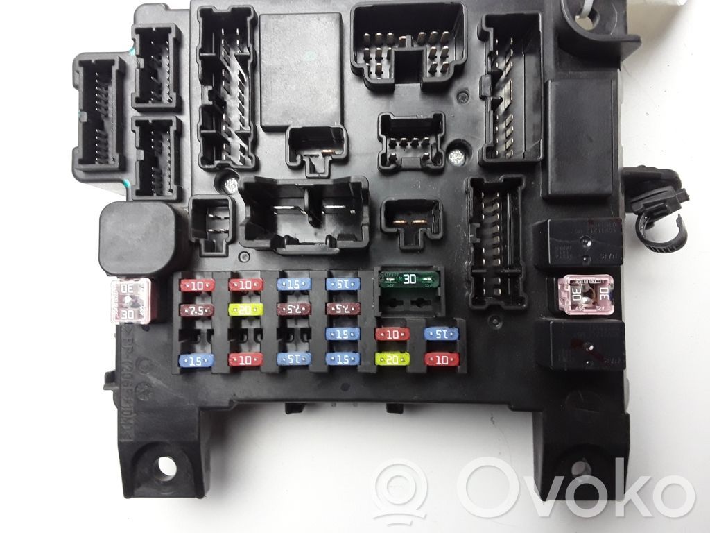 Mitsubishi ASX Módulo de fusible 