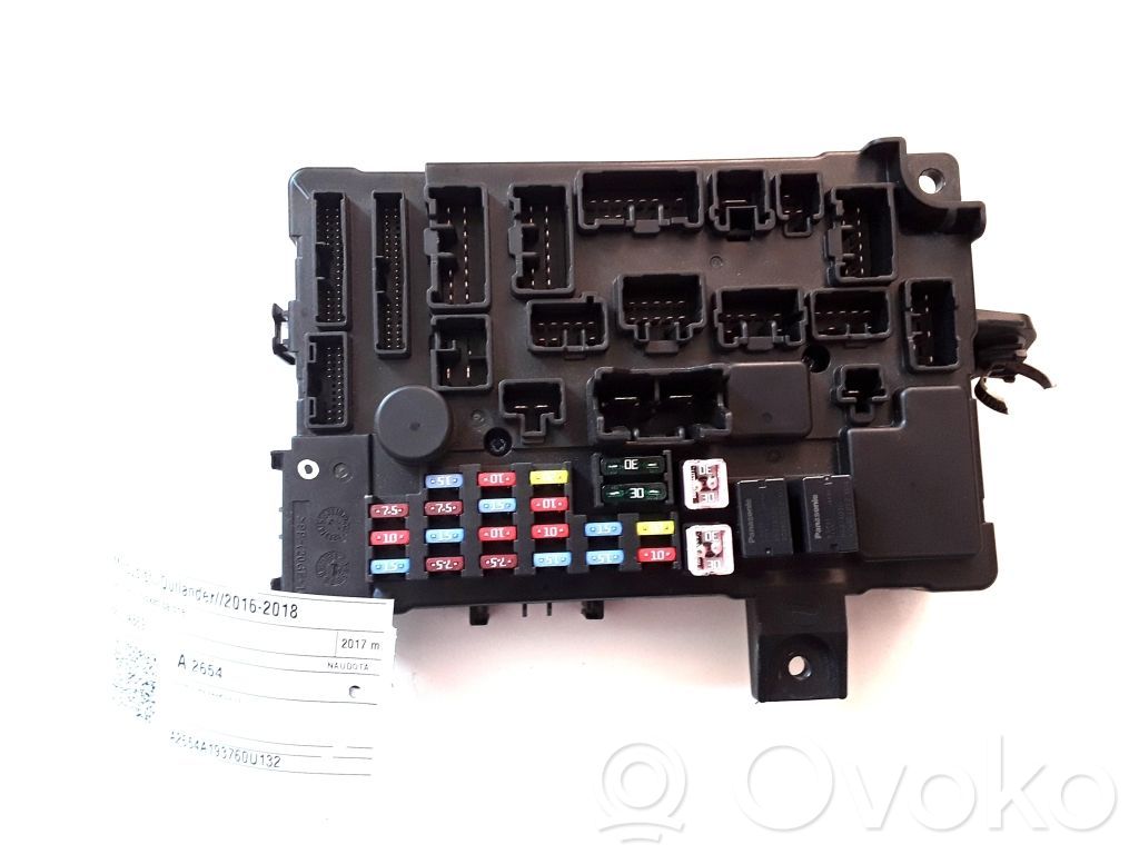 Mitsubishi Outlander Módulo de fusible 