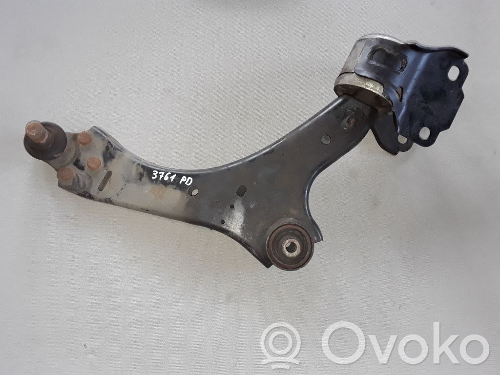 Volvo XC70 Braccio di controllo sospensione anteriore inferiore/braccio oscillante 