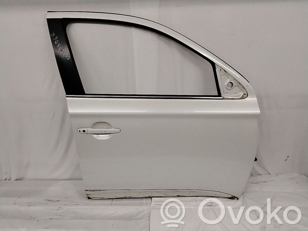 Mitsubishi Outlander Priekinės durys 