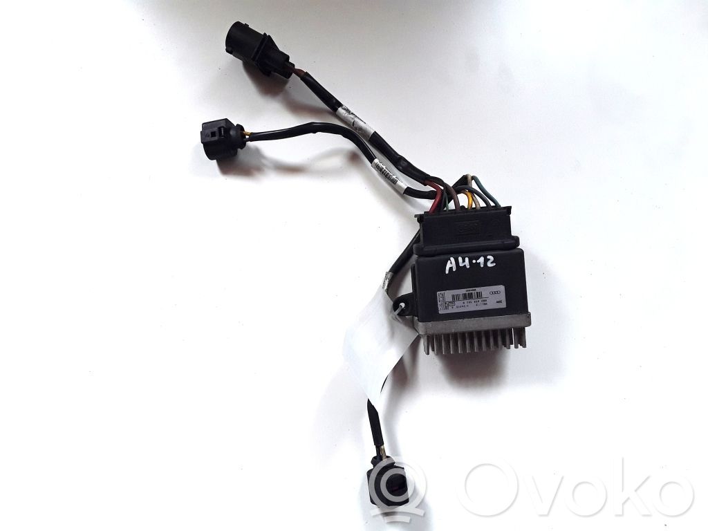 Audi A4 S4 B7 8E 8H Coolant fan relay 