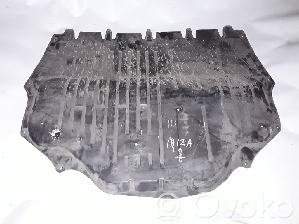 Seat Ibiza IV (6J,6P) Engine splash shield/under tray 