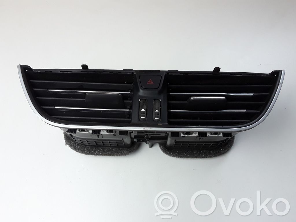 Ford Focus Grille d'aération centrale 