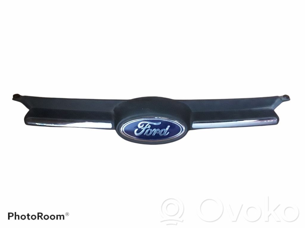 Ford Focus Priekšējais režģis 