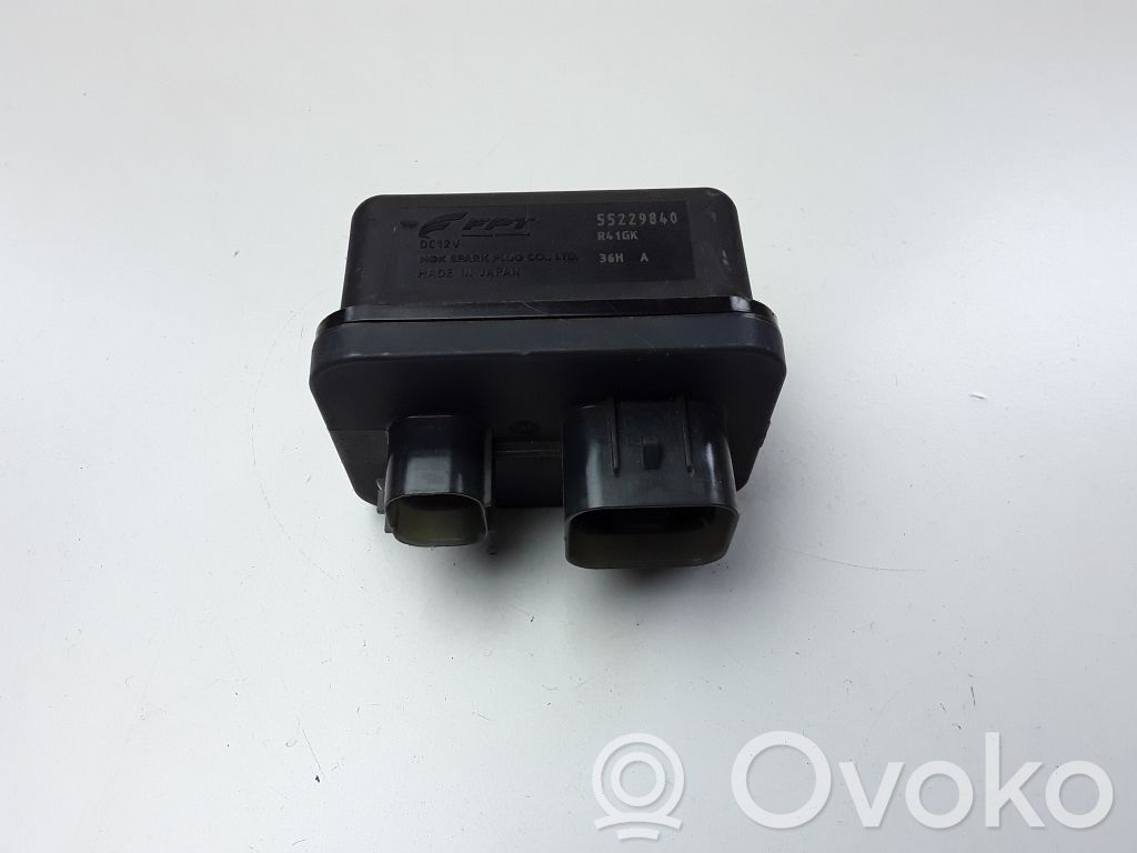 Opel Combo D Žvakių pakaitinimo rėlė 