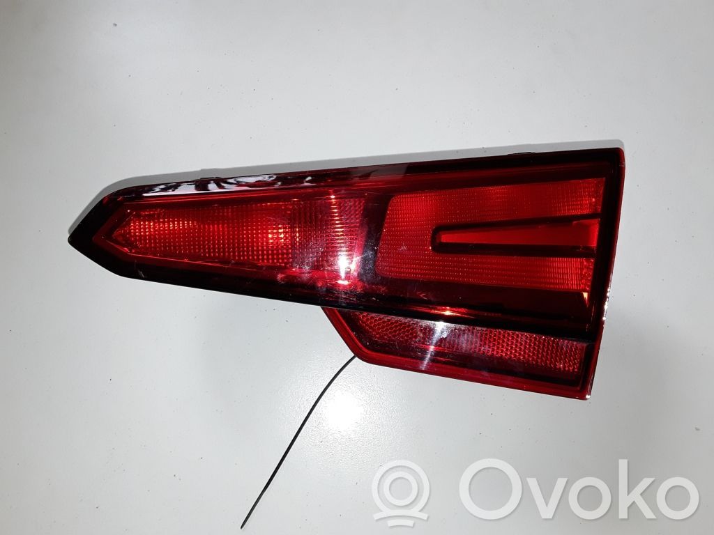 Audi A4 S4 B9 Takaluukun takavalot 