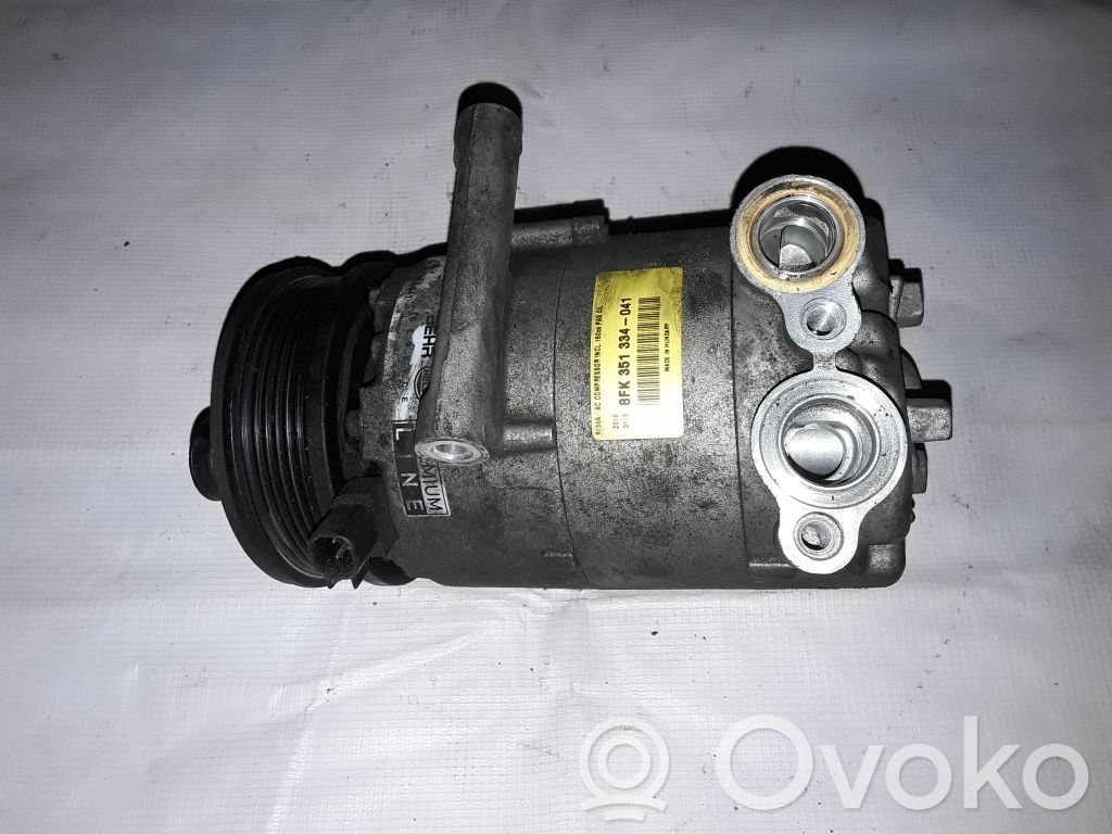Land Rover Freelander 2 - LR2 Ilmastointilaitteen kompressorin pumppu (A/C) 