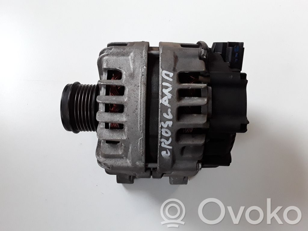 Opel Crossland X Generator/alternator 