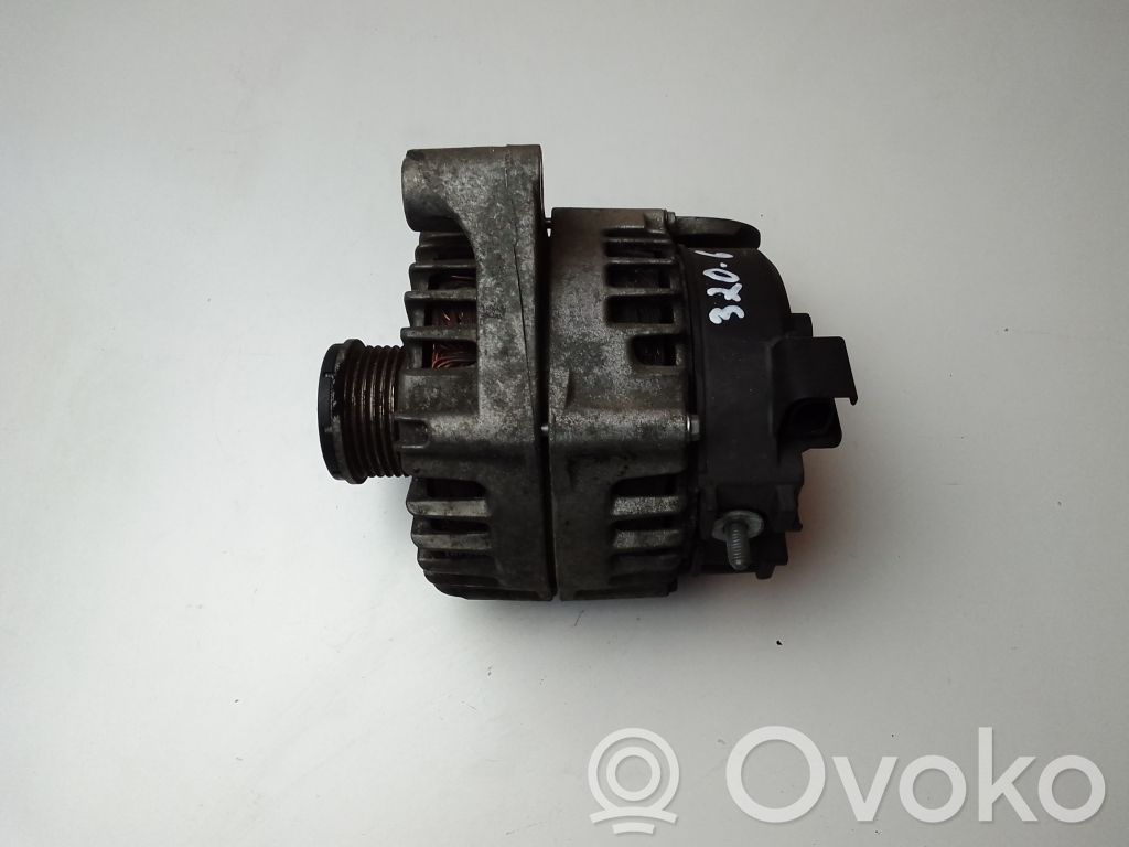 BMW 3 F30 F35 F31 Ģenerators 