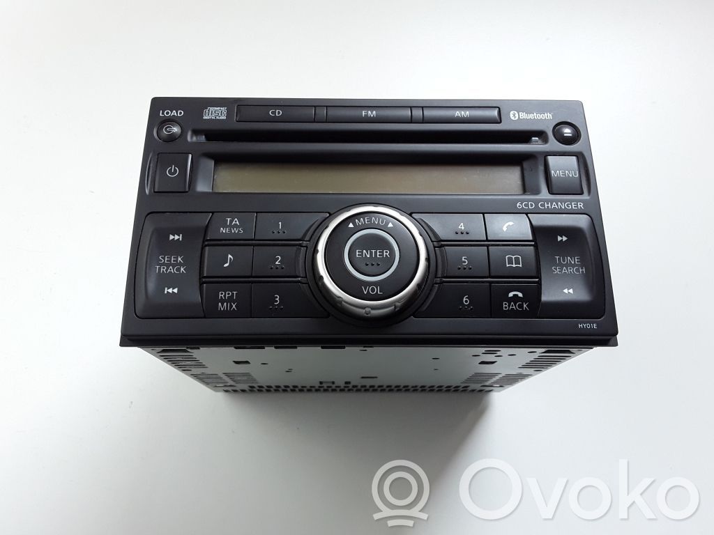 Nissan Qashqai Panel / Radioodtwarzacz CD/DVD/GPS 