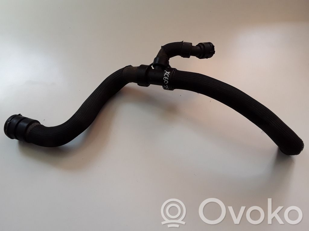 Volvo XC60 Engine coolant pipe/hose 