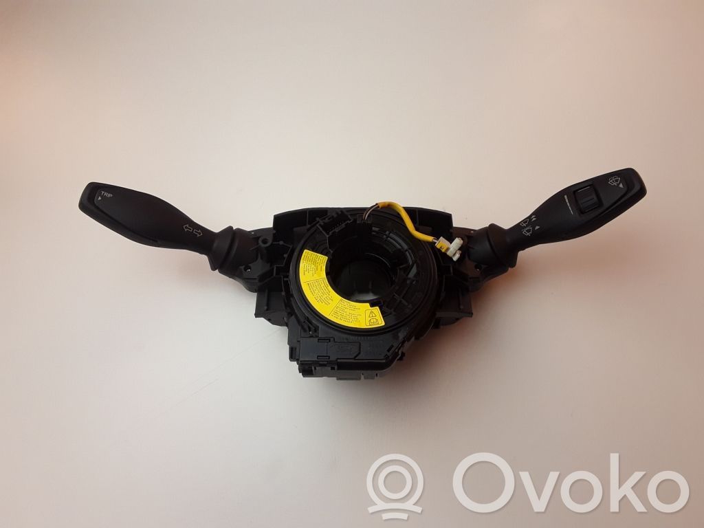 Ford Fiesta Commodo, commande essuie-glace/phare 